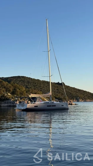 Hanse 460 - Yacht Charter Sailica