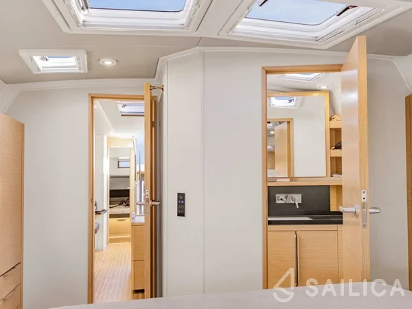 Hanse 460 - Yacht Charter Sailica