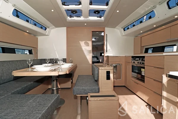 Hanse 460 - Yacht Charter Sailica