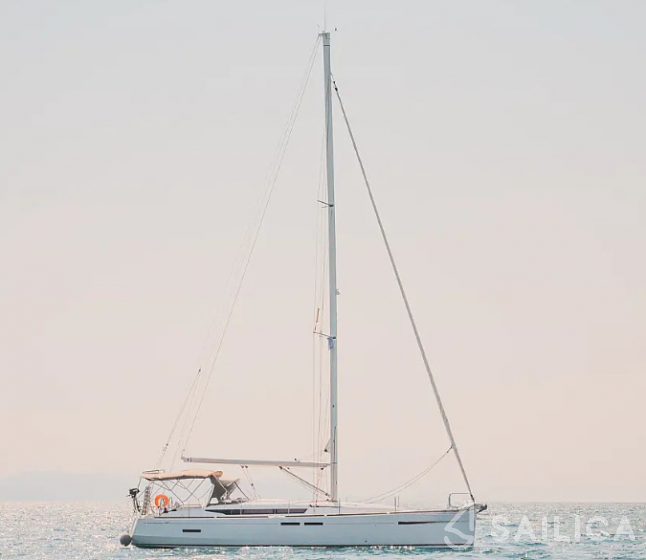 Sun Odyssey 449 - Yacht Charter Sailica