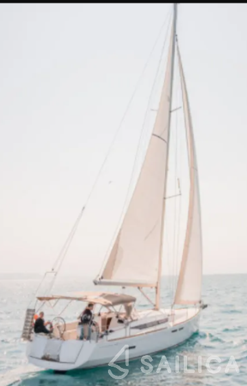 Sun Odyssey 449 - Yacht Charter Sailica