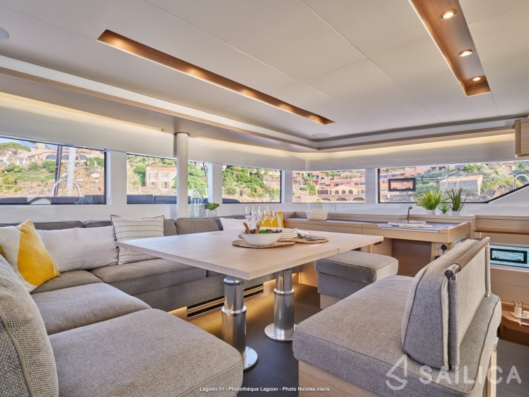 Lagoon 51 - Yacht Charter Sailica