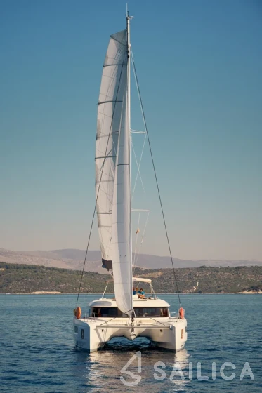 Lagoon 46  - Yacht Charter Sailica