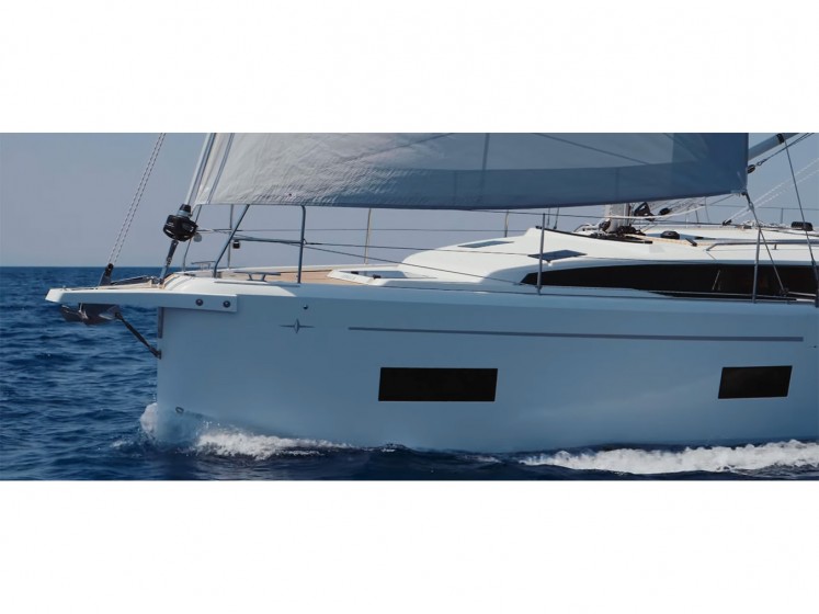 Bavaria C38 - Yacht Charter Sailica