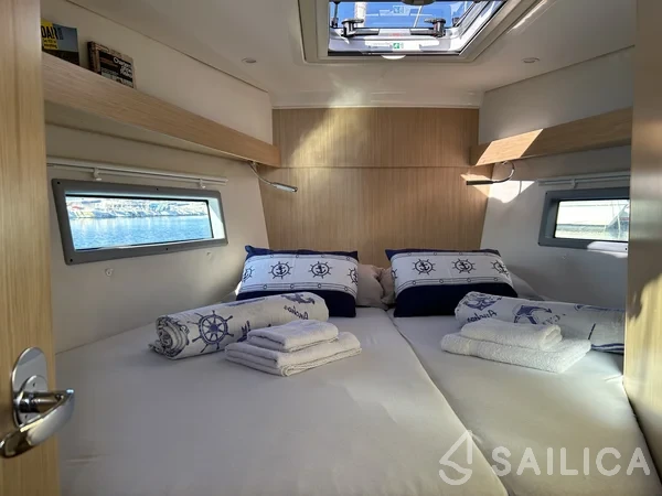Bavaria C38 - Yacht Charter Sailica