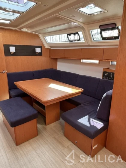 Bavaria 46 Cruiser - Yacht Charter Sailica