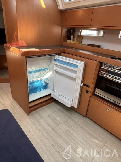 Bavaria 46 Cruiser - Yacht Charter Sailica