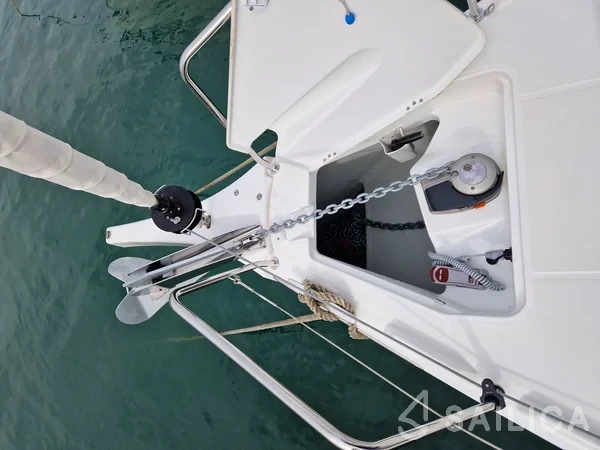 Oceanis 34.1 - Yacht Charter Sailica
