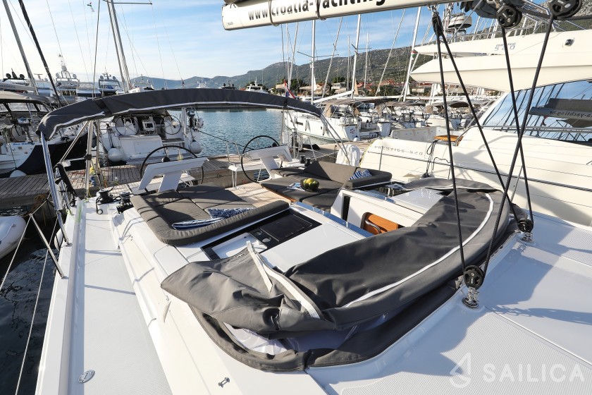Hanse 460 - Yacht Charter Sailica