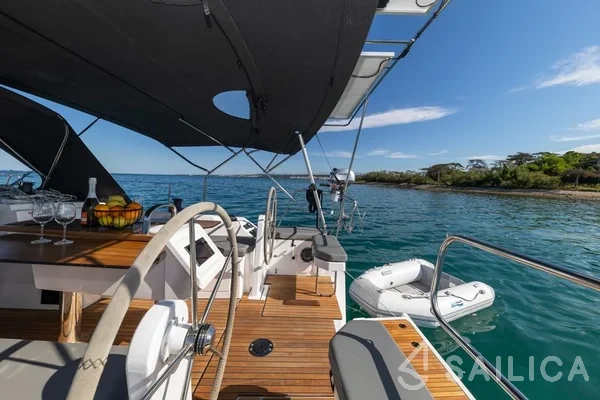 Bavaria C38 - Yacht Charter Sailica