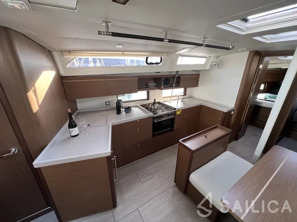 Oceanis 46.1 - Yacht Charter Sailica