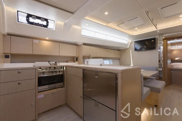 Bavaria C45 - Yacht Charter Sailica