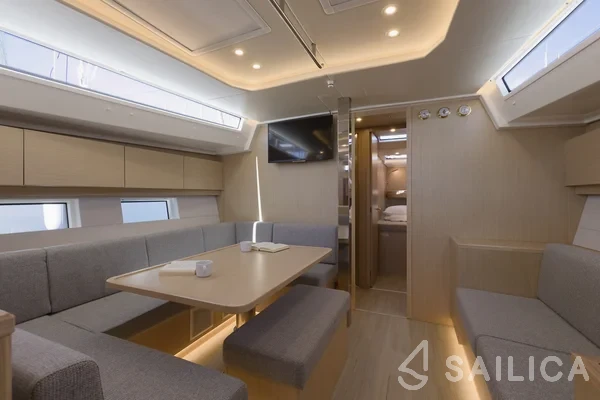 Bavaria C45 - Yacht Charter Sailica