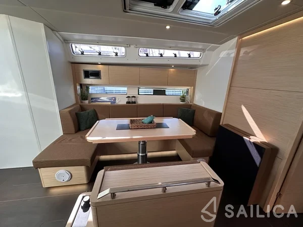 Hanse 460 - Yacht Charter Sailica