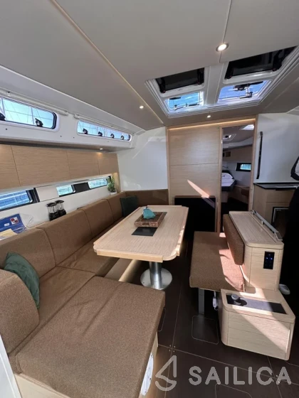 Hanse 460 - Yacht Charter Sailica