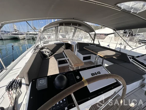 Hanse 460 - Yacht Charter Sailica