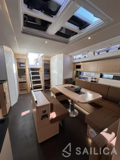 Hanse 460 - Yacht Charter Sailica