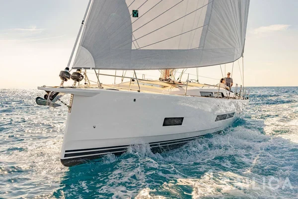 Hanse 460 - Yacht Charter Sailica