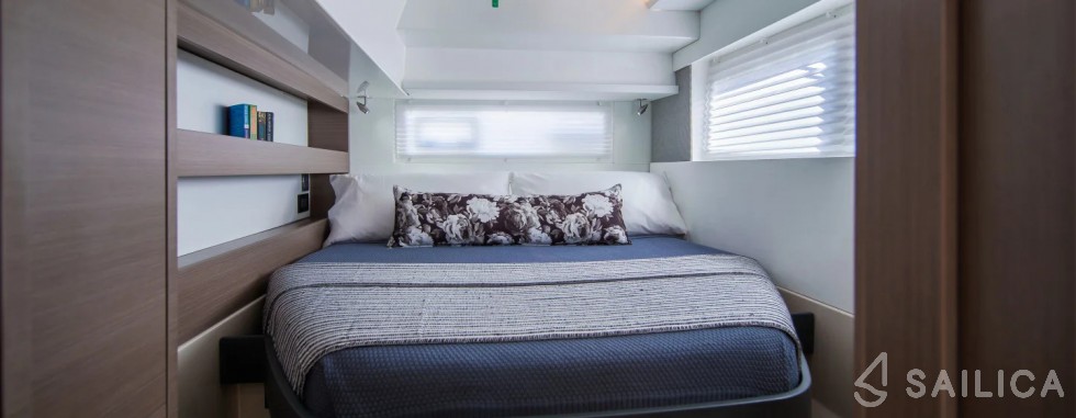 Leopard 42 - Yacht Charter Sailica