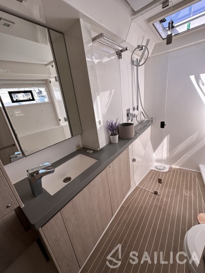 Leopard 45 - Yacht Charter Sailica