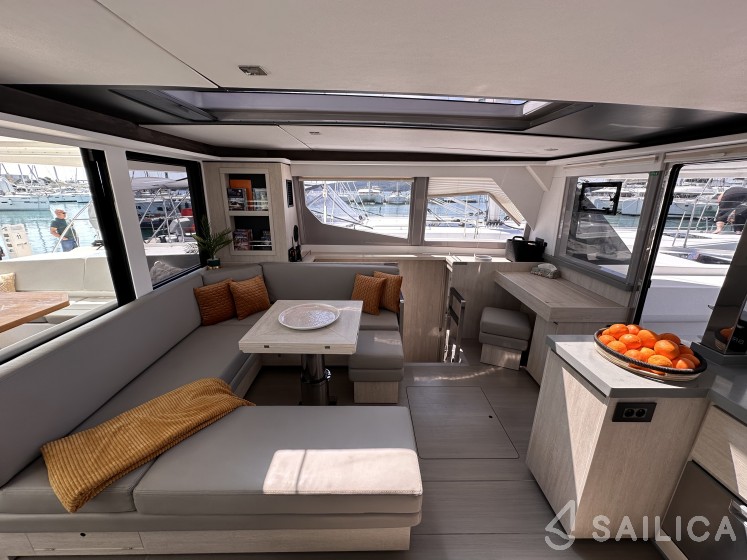 Leopard 45 - Yacht Charter Sailica