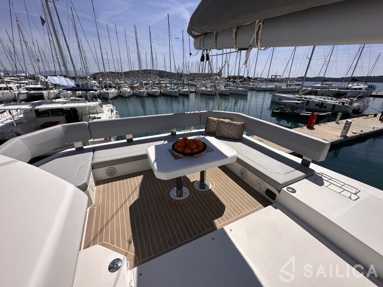 Leopard 45 - Yacht Charter Sailica