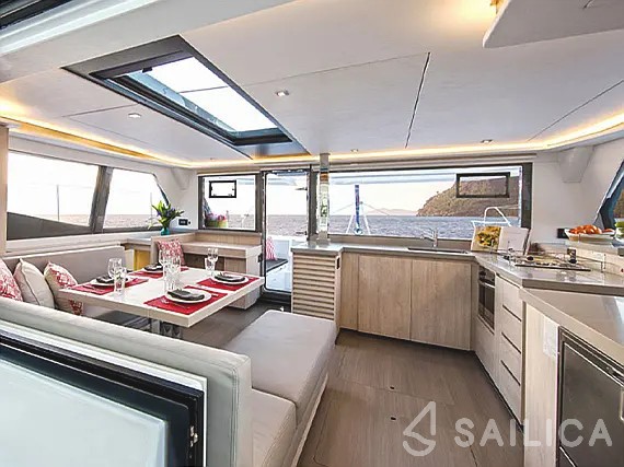 Leopard 45 - Yacht Charter Sailica