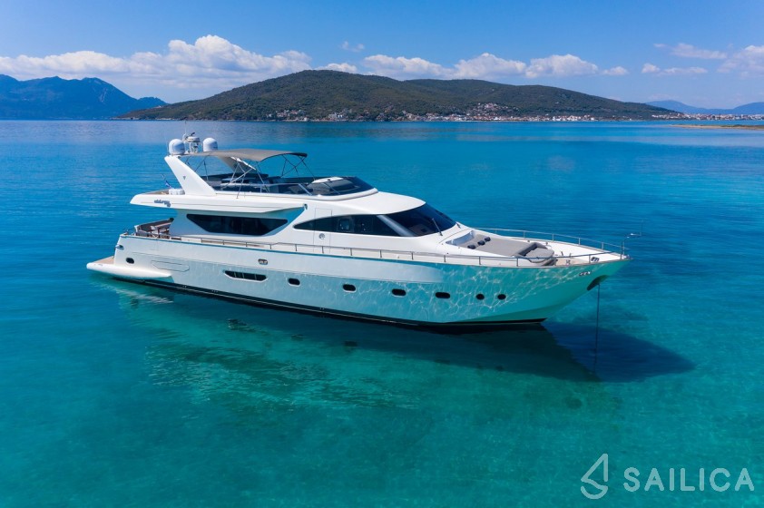 Alalunga 78 - Yacht Charter Sailica