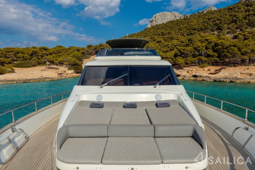 Alalunga 78 - Yacht Charter Sailica