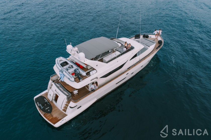 Alalunga 78 - Yacht Charter Sailica