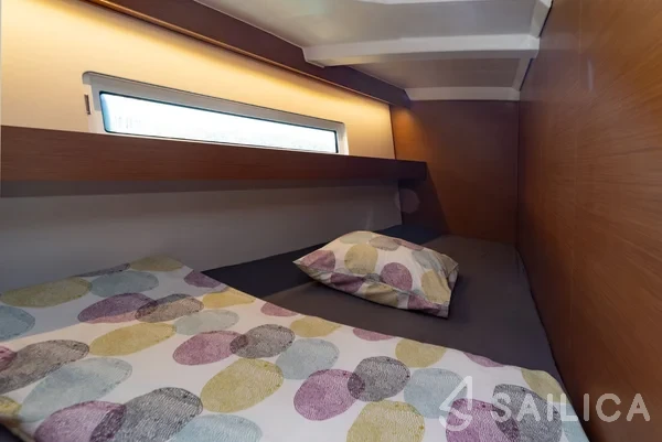 Sun Odyssey 440 - Yacht Charter Sailica