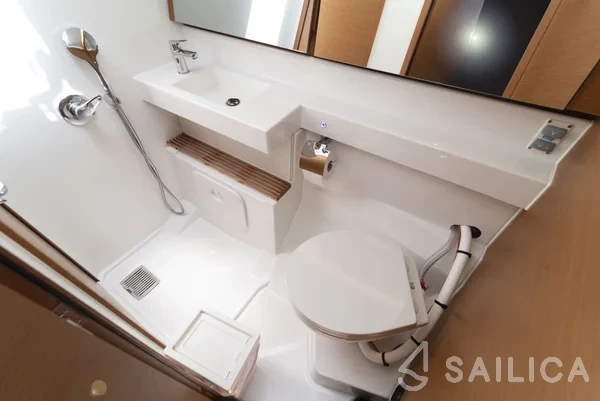 Sun Odyssey 440 - Yacht Charter Sailica