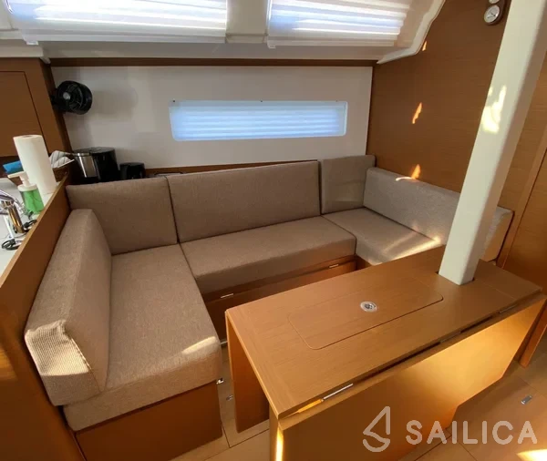Sun Odyssey 380 - Yacht Charter Sailica