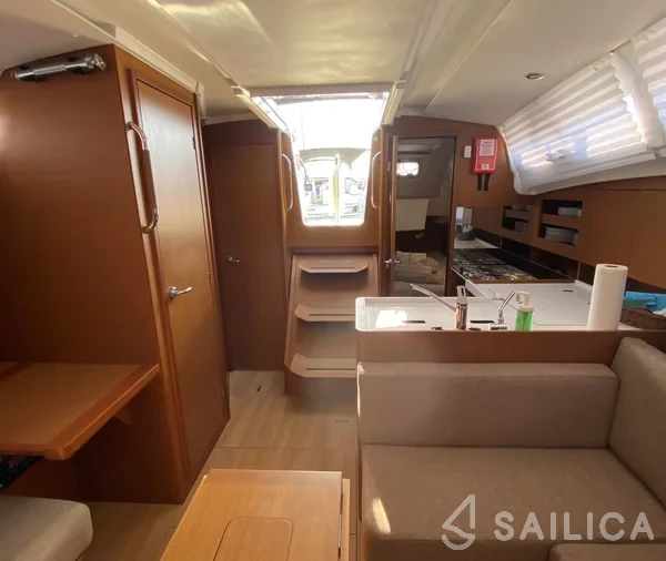 Sun Odyssey 380 - Yacht Charter Sailica