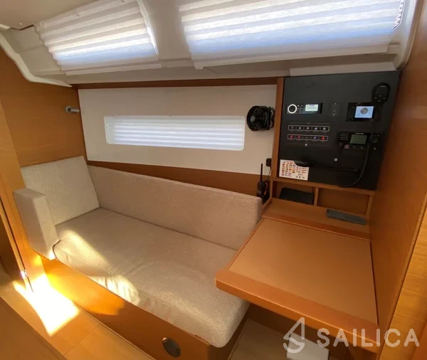 Sun Odyssey 380 - Yacht Charter Sailica