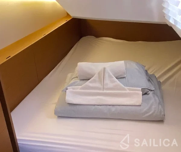 Sun Odyssey 380 - Yacht Charter Sailica