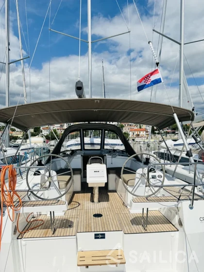 Bavaria C38 - Yacht Charter Sailica
