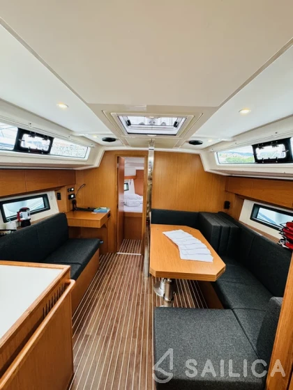 Bavaria C38 - Yacht Charter Sailica