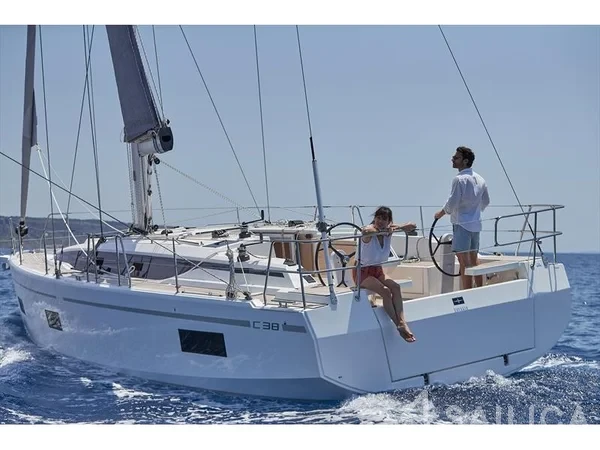 Bavaria C38 - Yacht Charter Sailica