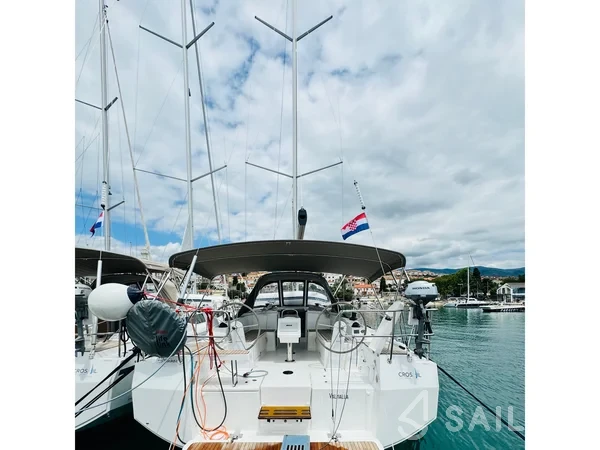 Bavaria C38 - Yacht Charter Sailica