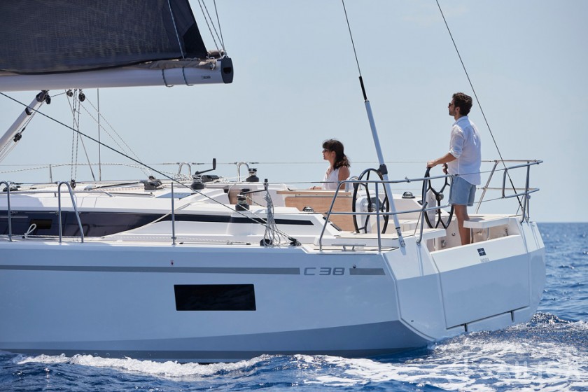 Bavaria C38 - Yacht Charter Sailica
