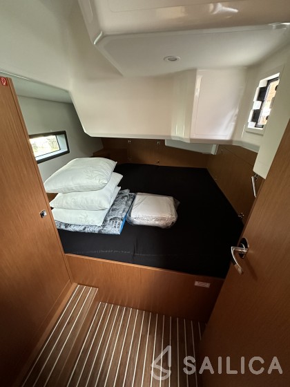 Bavaria C42 - Yacht Charter Sailica