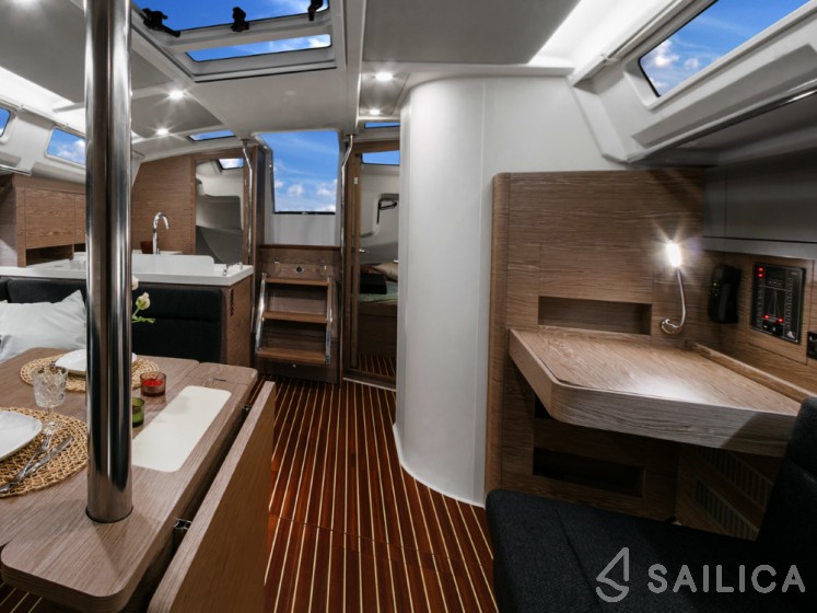 Hanse 388 - Yacht Charter Sailica