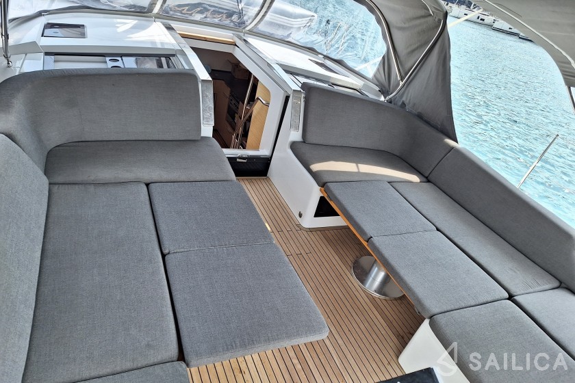 Hanse 460 - Yacht Charter Sailica