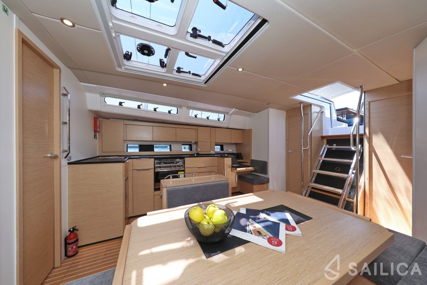 Hanse 460 - Yacht Charter Sailica