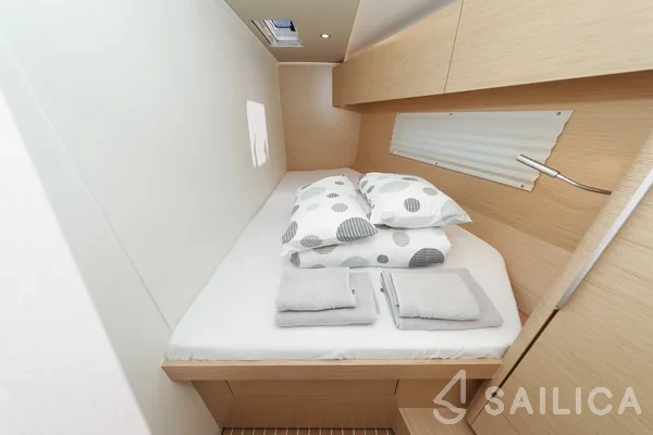 Hanse 460 - Yacht Charter Sailica