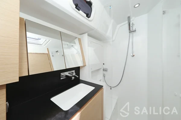 Hanse 460 - Yacht Charter Sailica