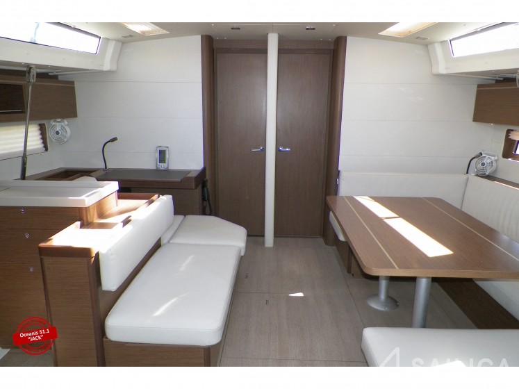 Oceanis 51.1 - Yacht Charter Sailica