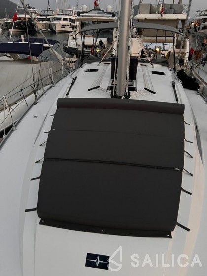 Bavaria 46 Cruiser - Yacht Charter Sailica