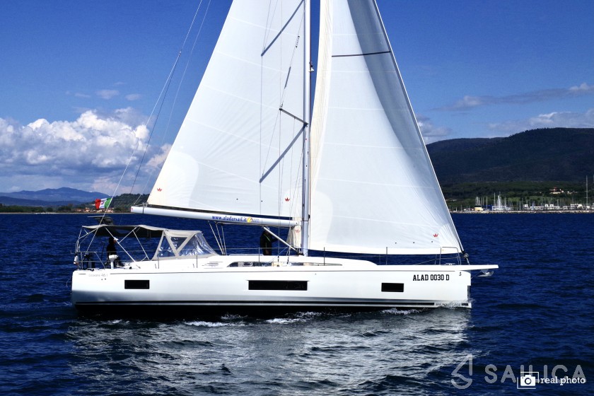 Oceanis 46.1 - Yacht Charter Sailica